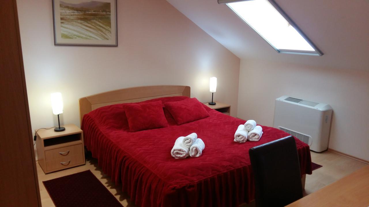 Stari Mlin Hotell Vrsac Eksteriør bilde
