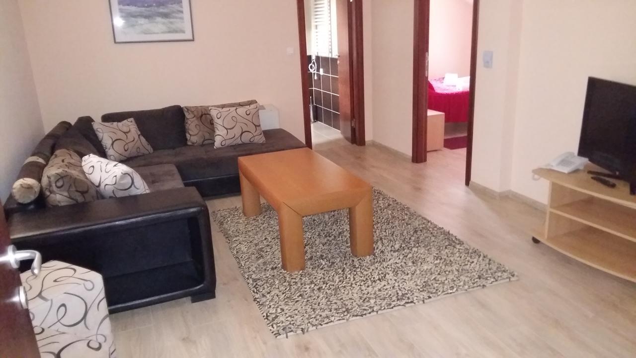 Stari Mlin Hotell Vrsac Eksteriør bilde
